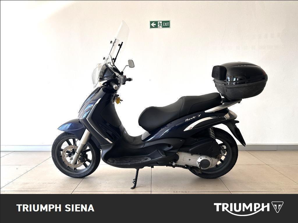 PIAGGIO Beverly 250 