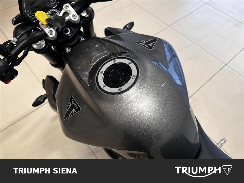 TRIUMPH Street Triple 765 R