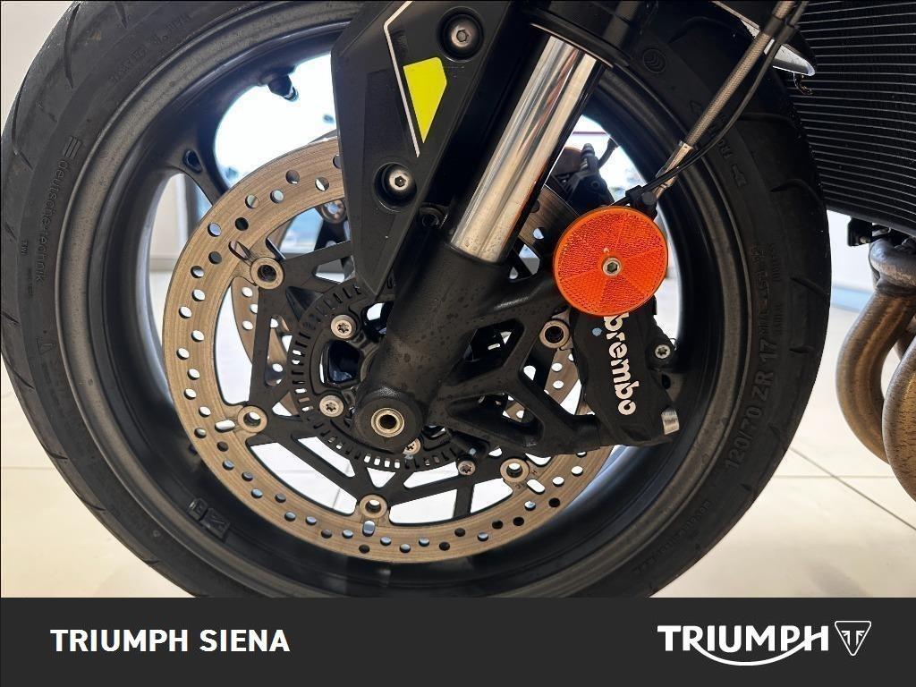 TRIUMPH Street Triple 765 R