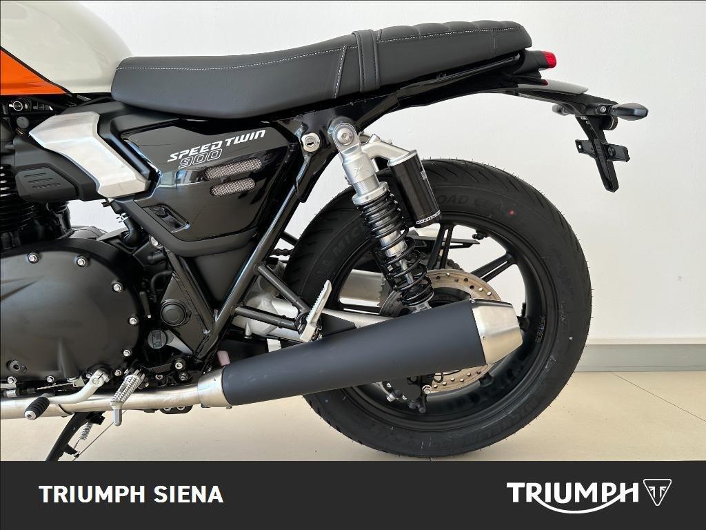 TRIUMPH Speed Twin 900 Pure White/Blue/Orange Abs
