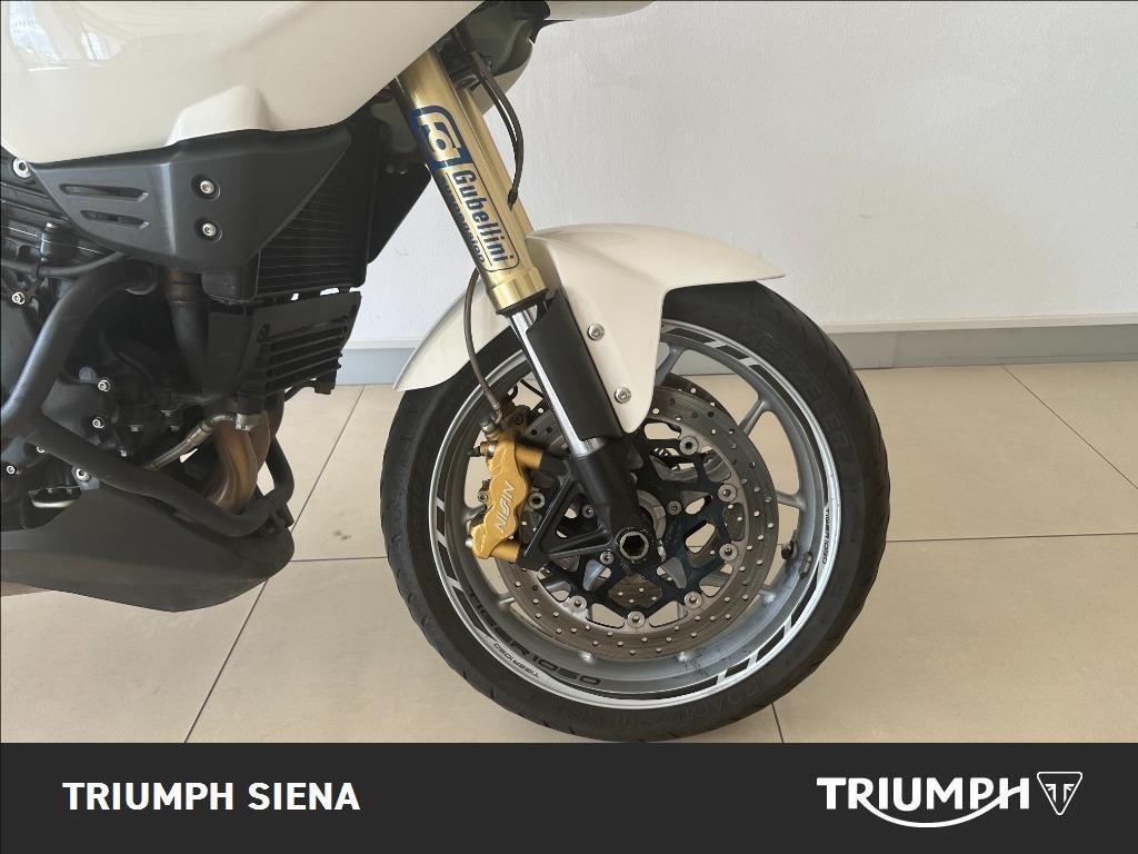 TRIUMPH Tiger 1050 SE Abs