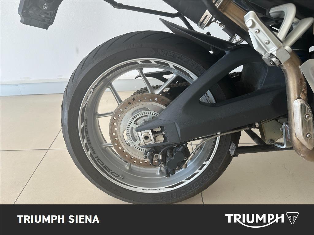TRIUMPH Tiger 1050 SE Abs