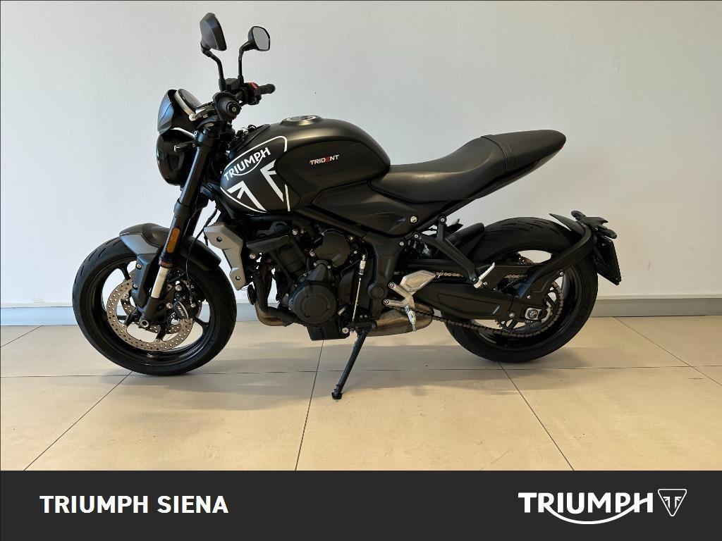 TRIUMPH Trident 660 dep.A2 Abs