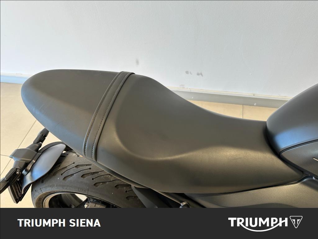 TRIUMPH Trident 660 dep.A2 Abs