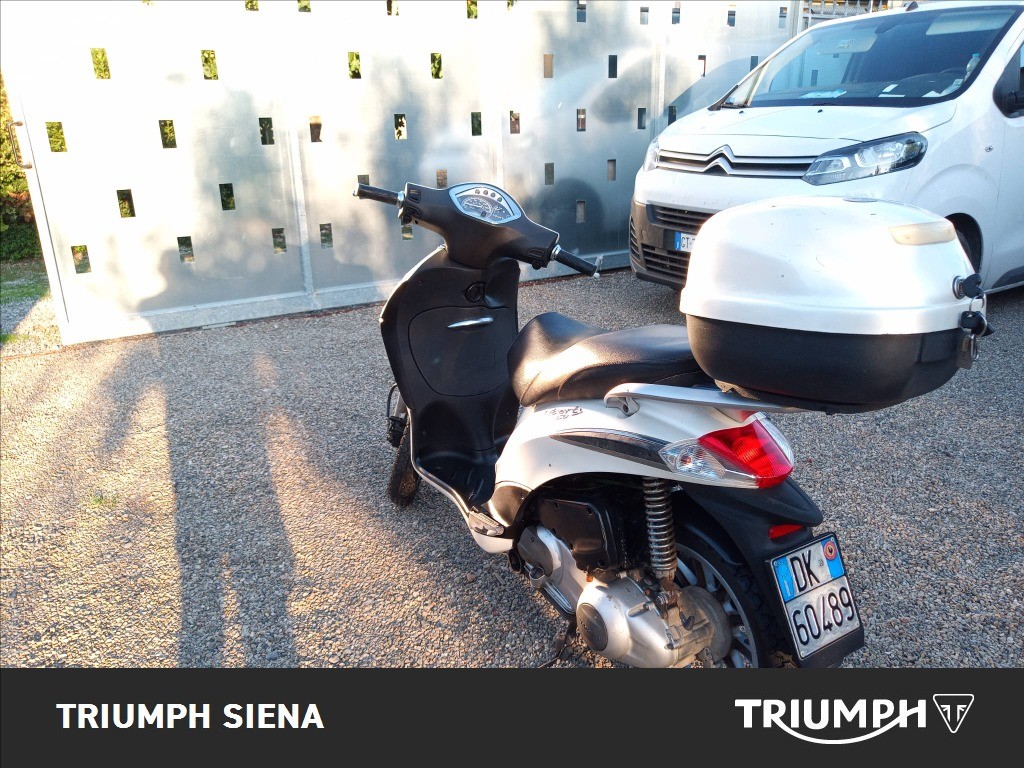 PIAGGIO Liberty 150 