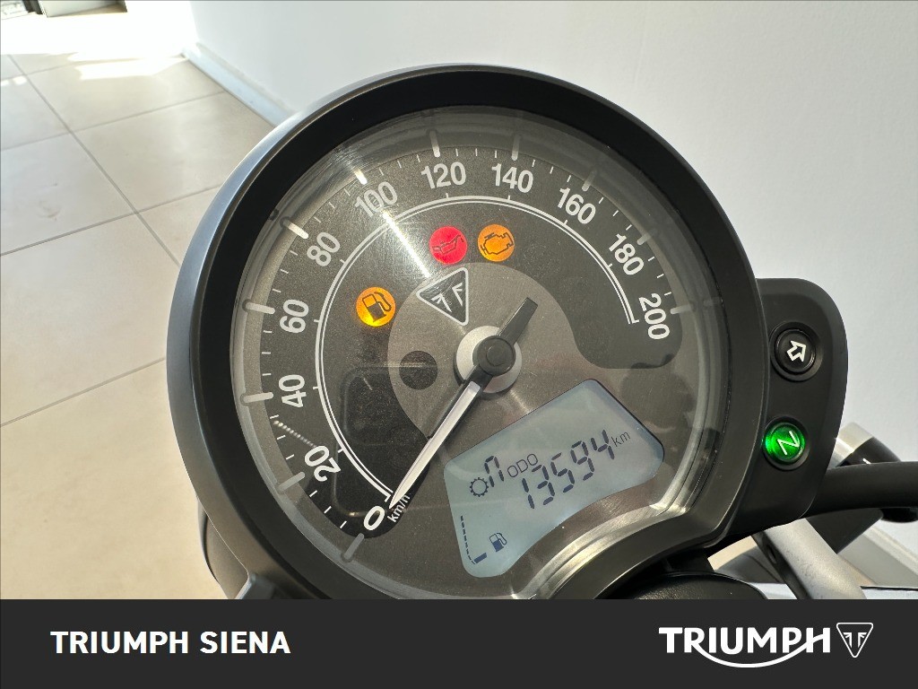 TRIUMPH Scrambler 900 Abs E5