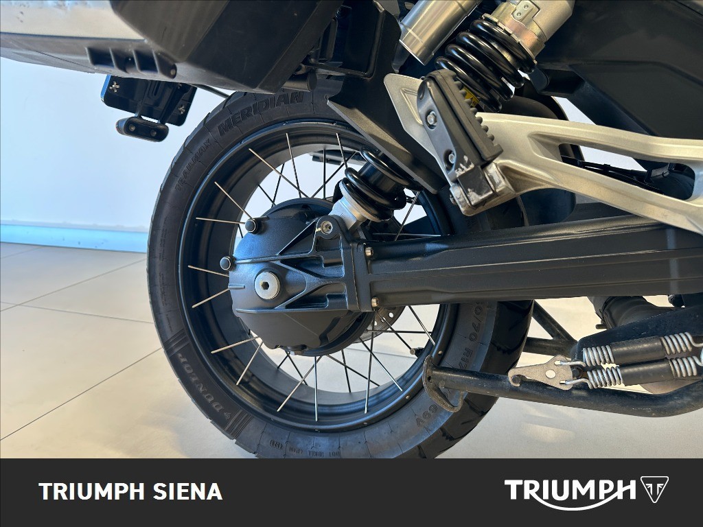 MOTO GUZZI V85 TT Guardia D'onore Abs