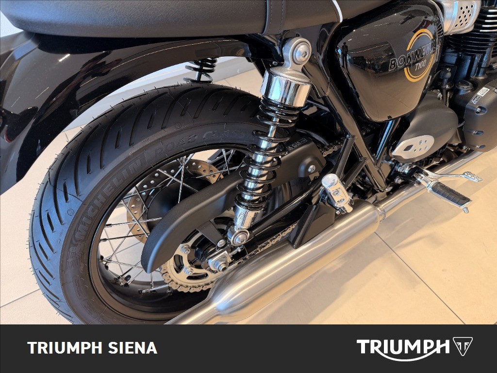 TRIUMPH Bonneville 900 T100 