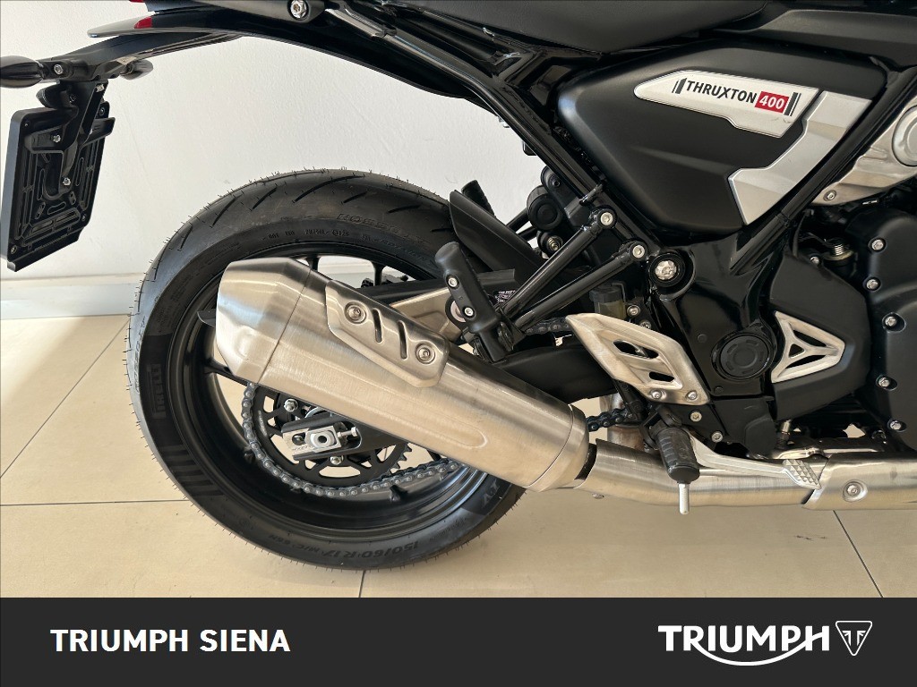 TRIUMPH Thruxton 400 Phantom Black / Aluminium Silver Abs