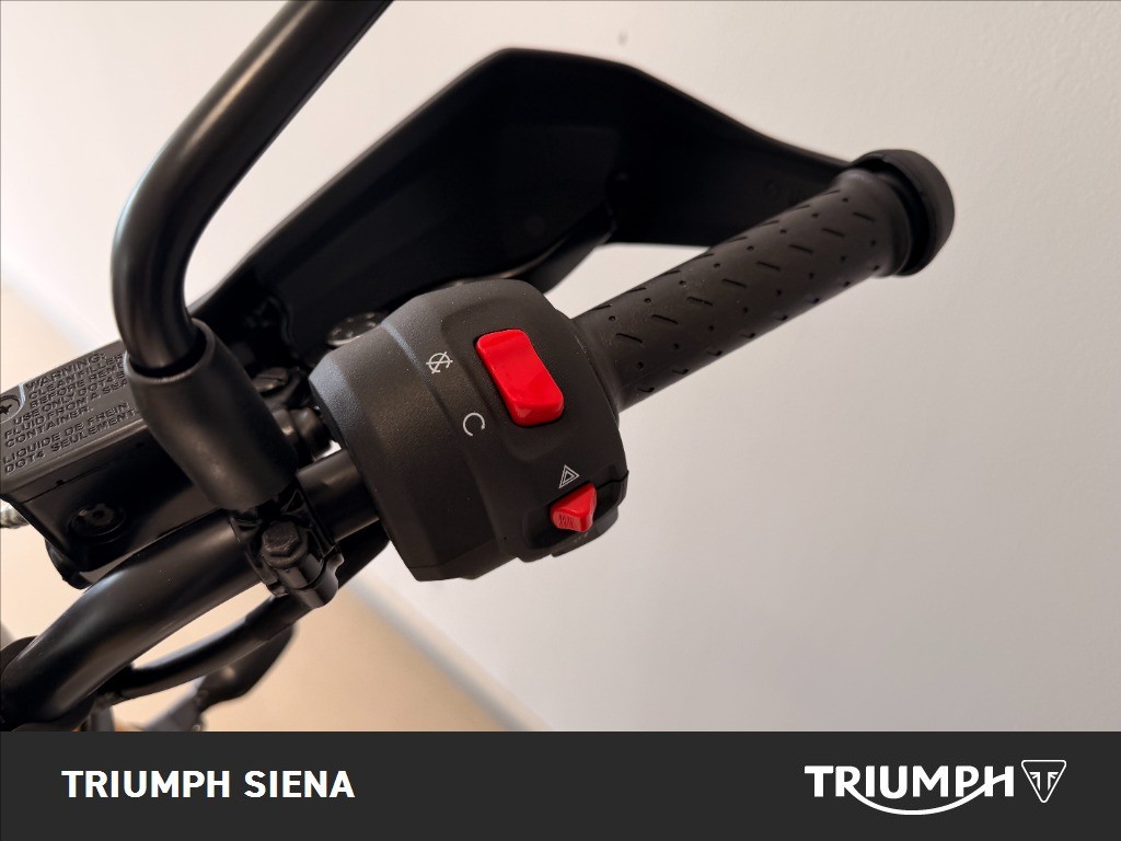 TRIUMPH Scrambler 400 XC Vanilla White Abs