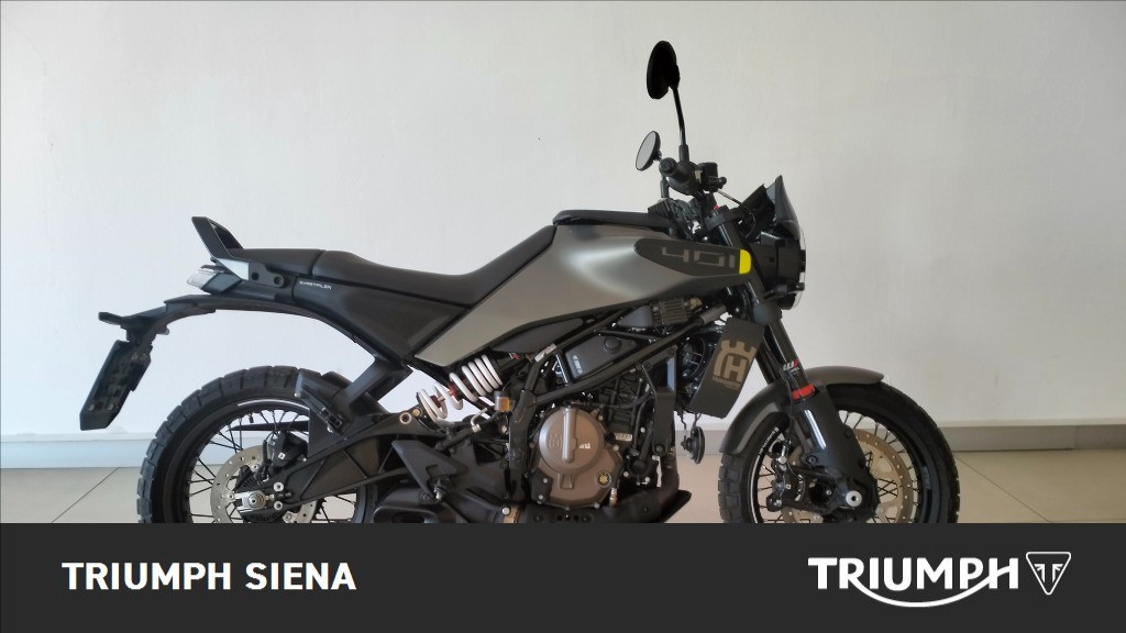 HUSQVARNA Svartpilen 401 4T