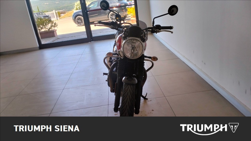 TRIUMPH Street Twin 900 