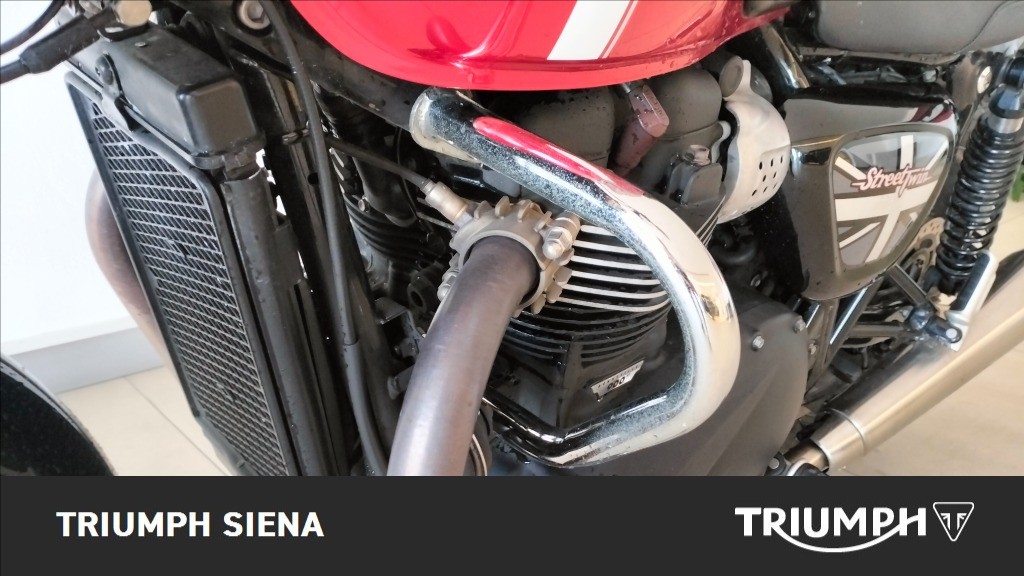 TRIUMPH Street Twin 900 