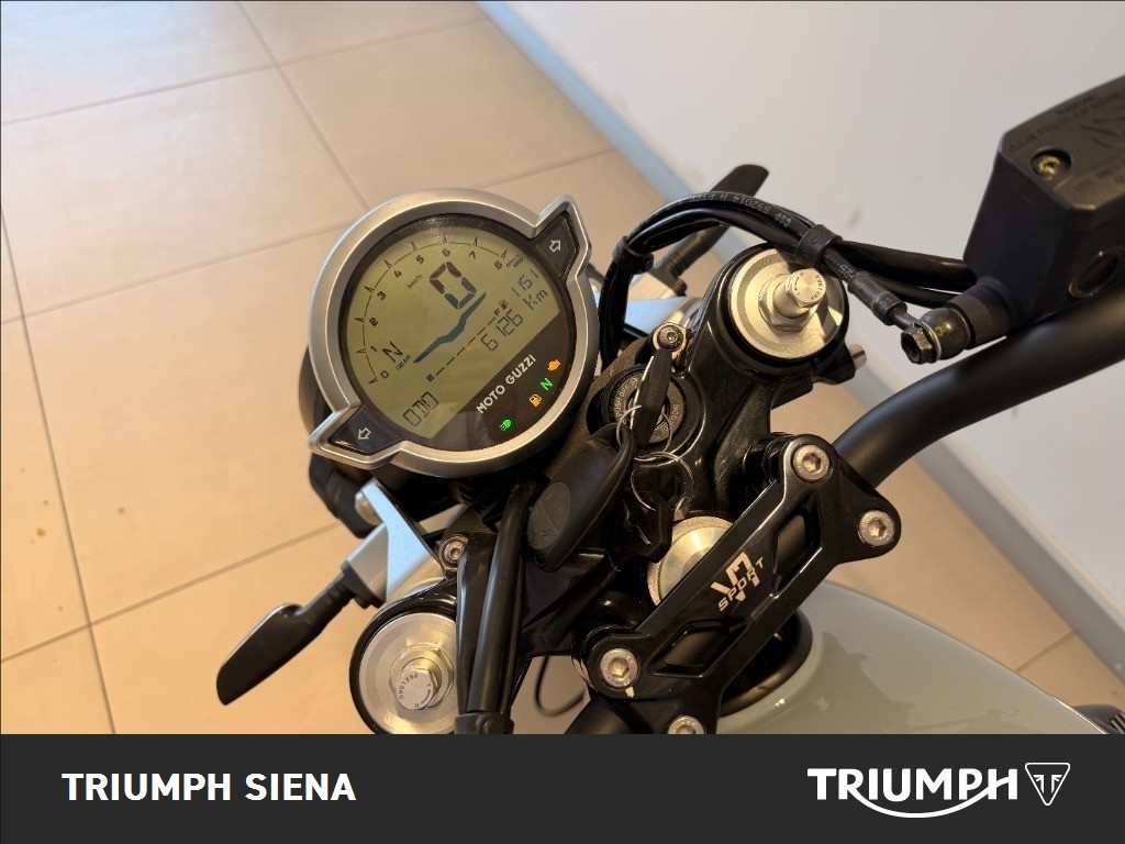 MOTO GUZZI V7 850 Sport Abs