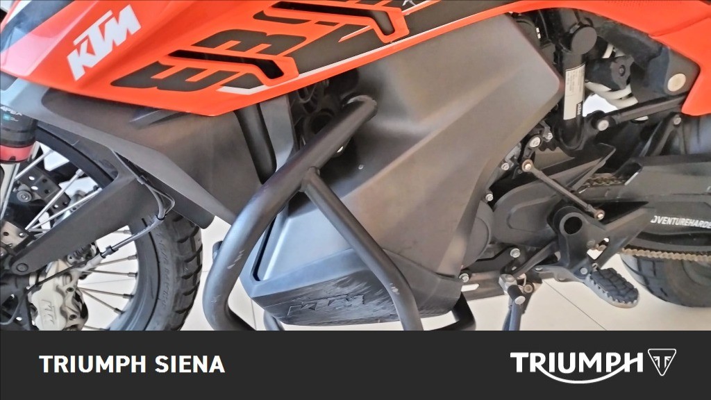 KTM 890 Adventure 