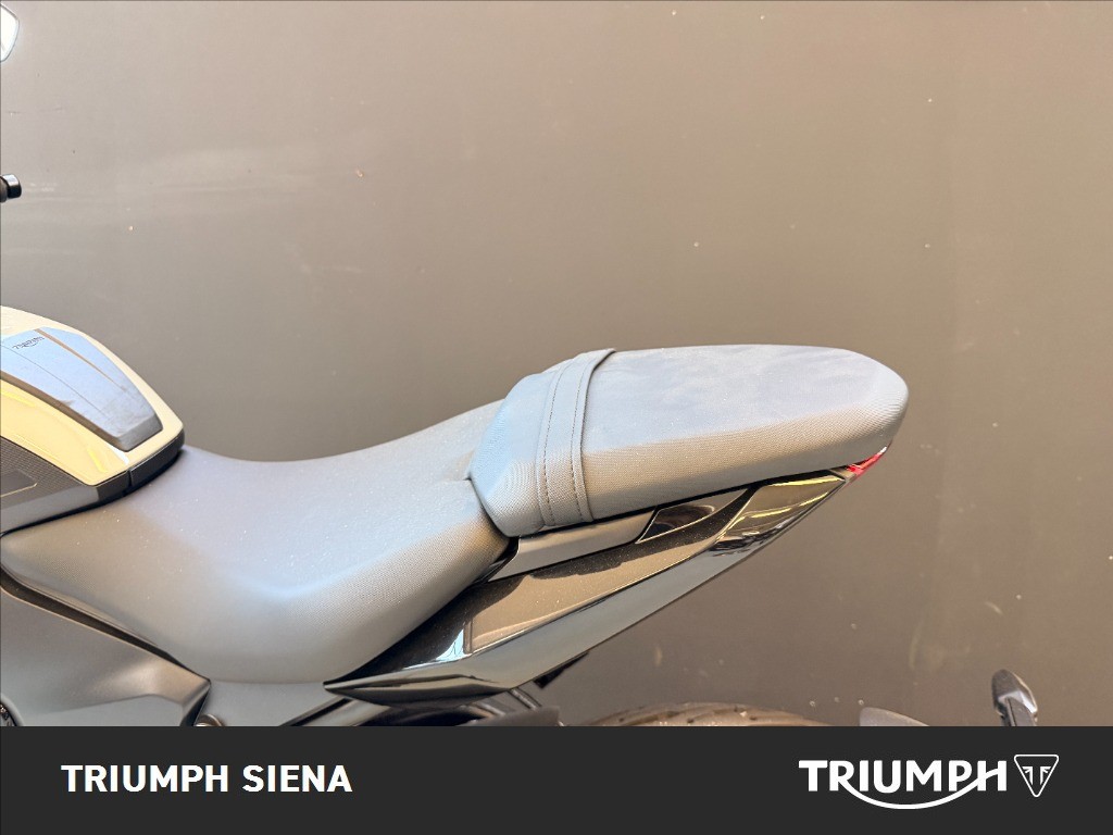 TRIUMPH Trident 660 Stone Grey Abs