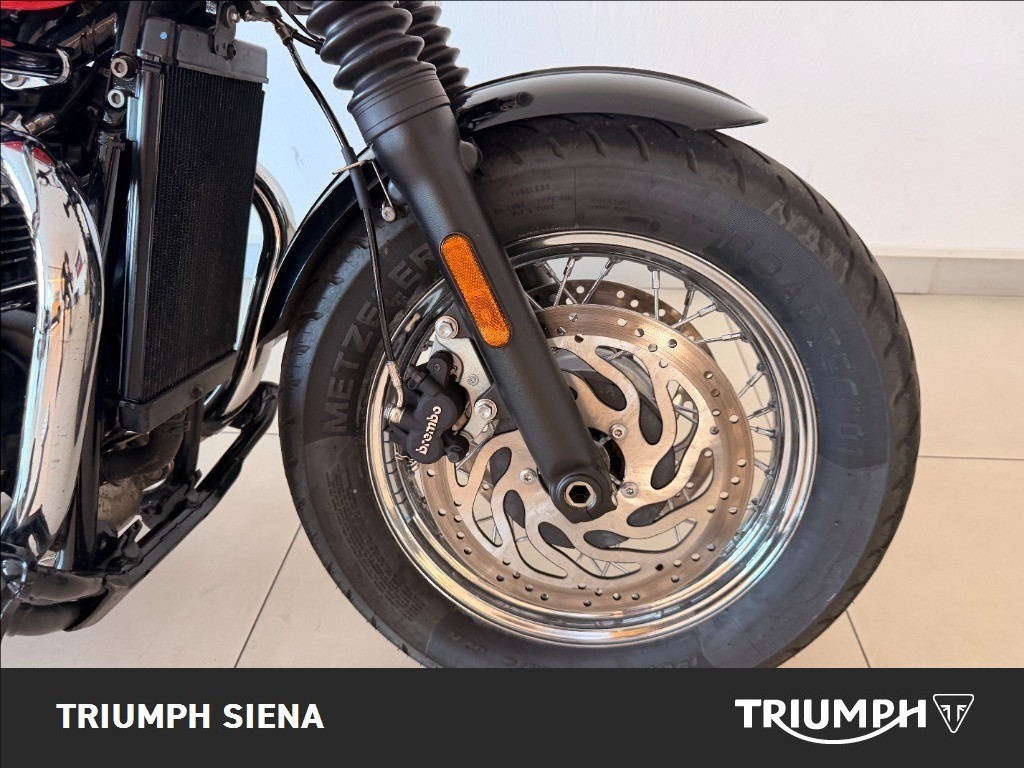 TRIUMPH Bonneville 1200 Speedmaster Chrome Edition E5